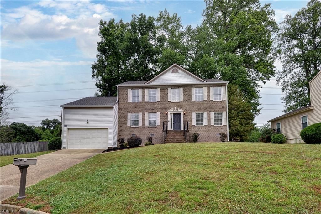 Photo of 132 Wellington Drive, Williamsburg, VA 23185 (MLS # 10634531)