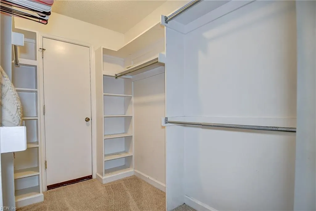 Virginia Beach, Virginia 23451, United States, 4 Bedrooms Bedrooms, ,2 BathroomsBathrooms,Residential,Active,141464