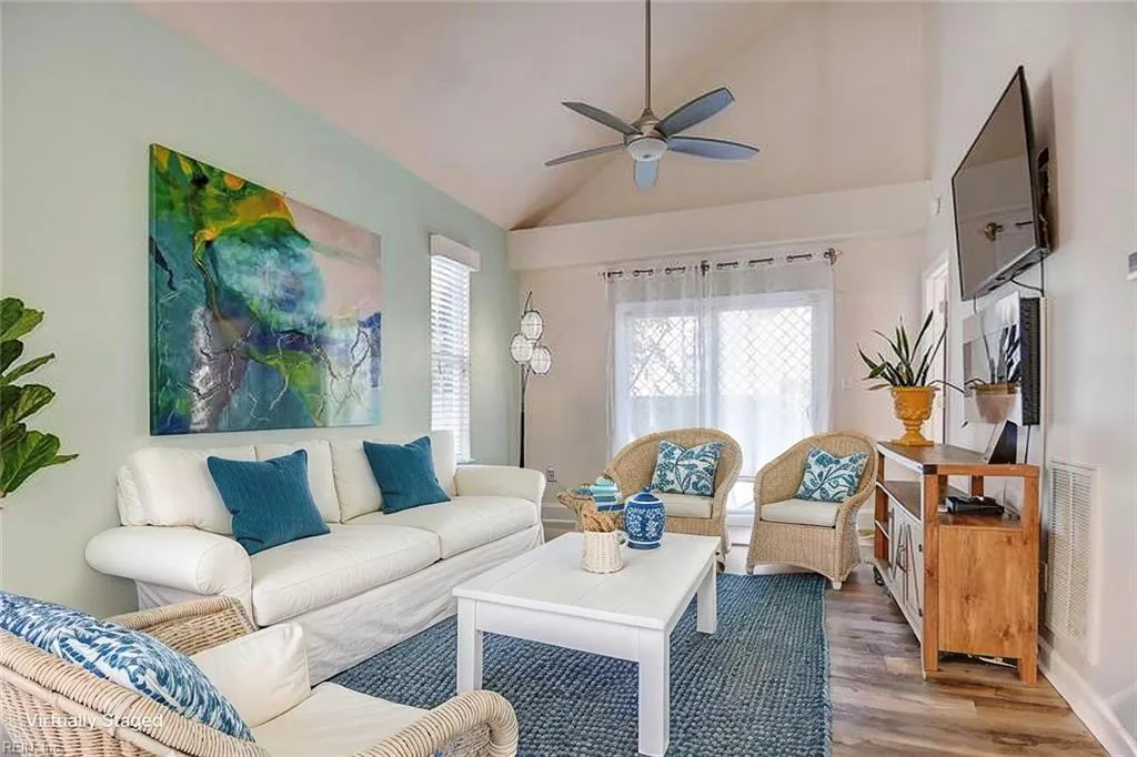 Virginia Beach, Virginia 23451, United States, 4 Bedrooms Bedrooms, ,2 BathroomsBathrooms,Residential,Active,141464
