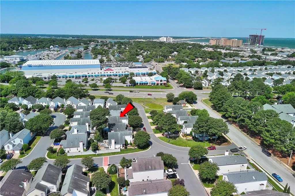 Virginia Beach, Virginia 23451, United States, 4 Bedrooms Bedrooms, ,2 BathroomsBathrooms,Residential,Active,141464