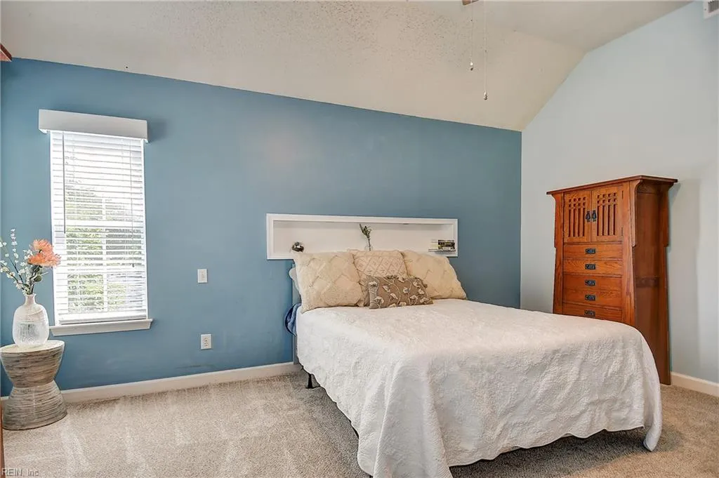 Virginia Beach, Virginia 23451, United States, 4 Bedrooms Bedrooms, ,2 BathroomsBathrooms,Residential,Active,141464