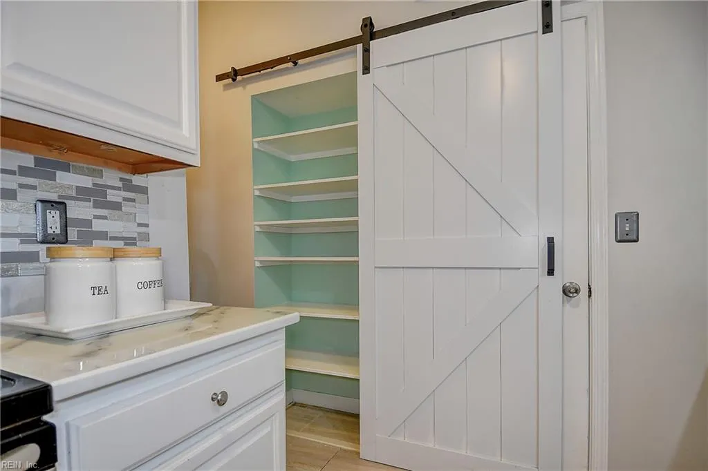 Virginia Beach, Virginia 23451, United States, 4 Bedrooms Bedrooms, ,2 BathroomsBathrooms,Residential,Active,141464