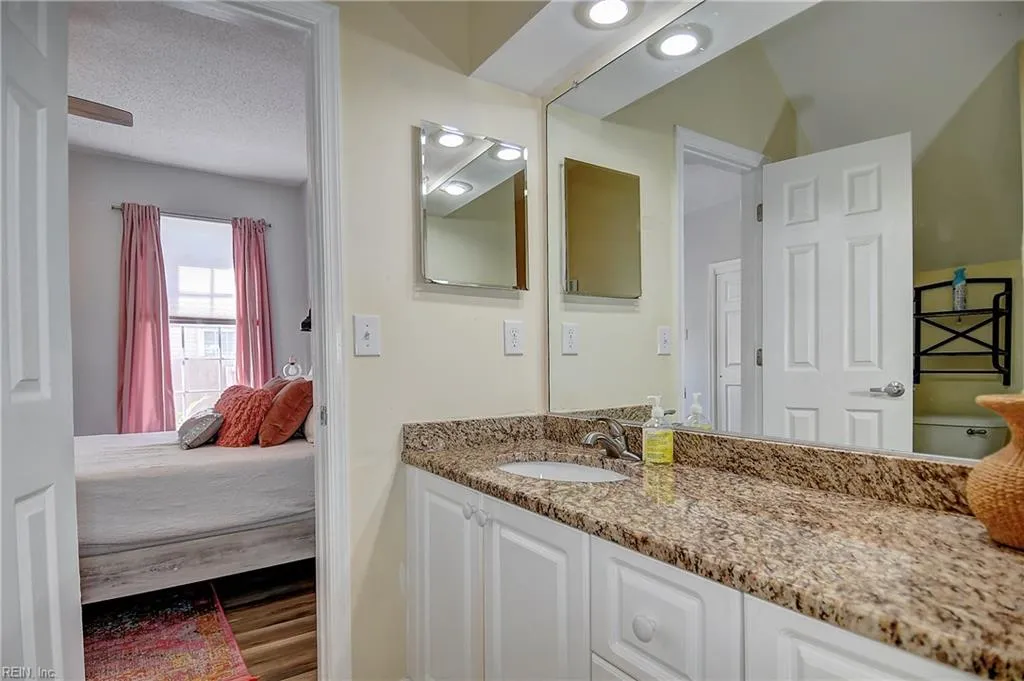 Virginia Beach, Virginia 23451, United States, 4 Bedrooms Bedrooms, ,2 BathroomsBathrooms,Residential,Active,141464