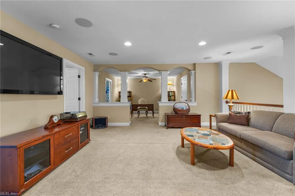 Chesapeake, Virginia 23320, United States, 3 Bedrooms Bedrooms, ,3 BathroomsBathrooms,Residential,Active,97829