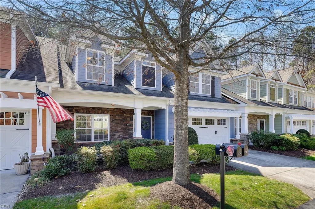 Chesapeake, Virginia 23320, United States, 3 Bedrooms Bedrooms, ,3 BathroomsBathrooms,Residential,Active,97829