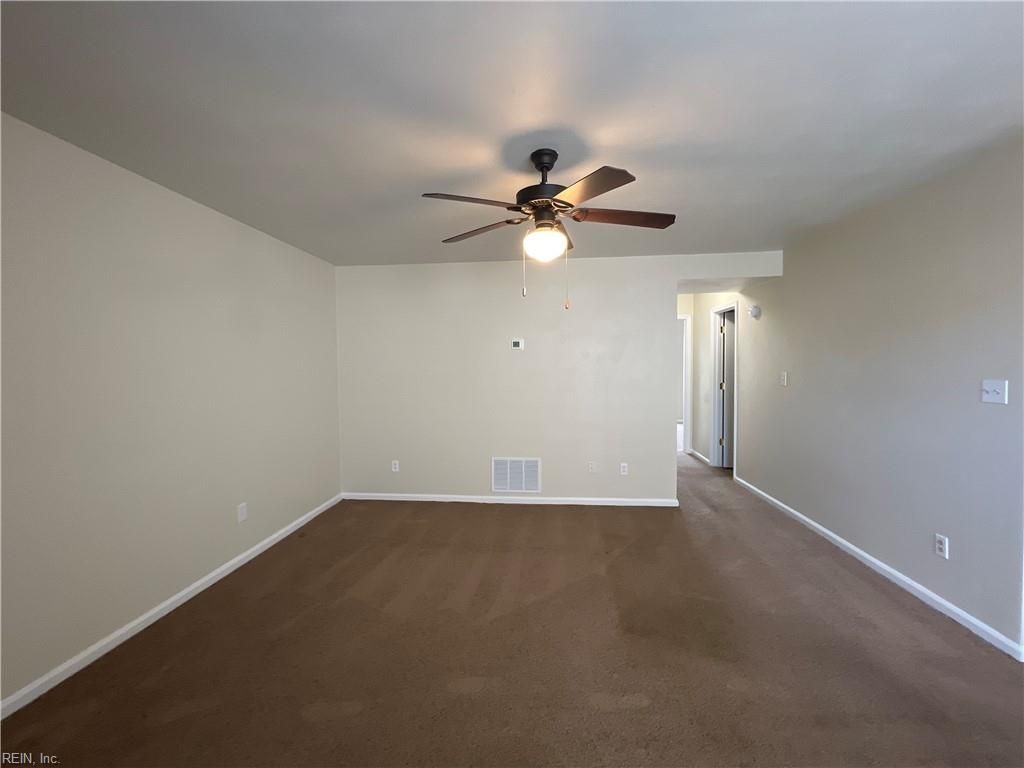 Photo of 915 W Little Creek Road #6, Norfolk, VA 23505 (MLS # 10637474)