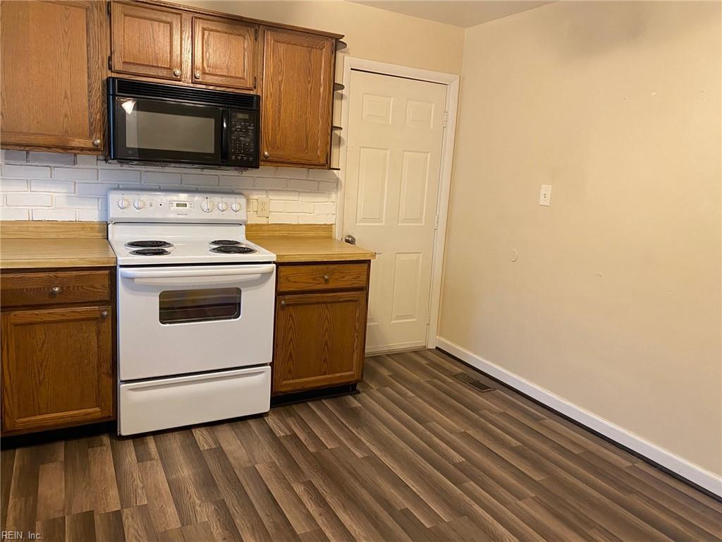 Photo of 785 Meade Lane, Virginia Beach, VA 23455 (MLS # 10640806)