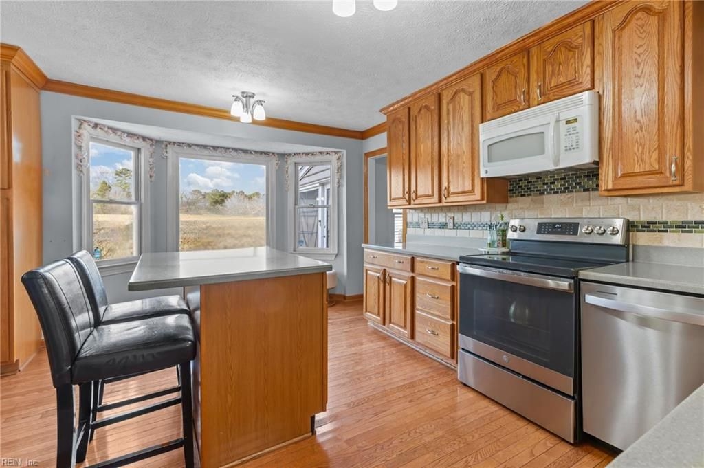 Photo of 204 Harlan Drive, Yorktown, VA 23692 (MLS # 10615764)