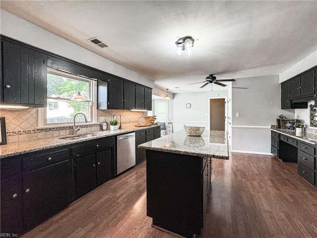 Photo of 4632 Revere Drive, Virginia Beach, VA 23456 (MLS # 10644229)