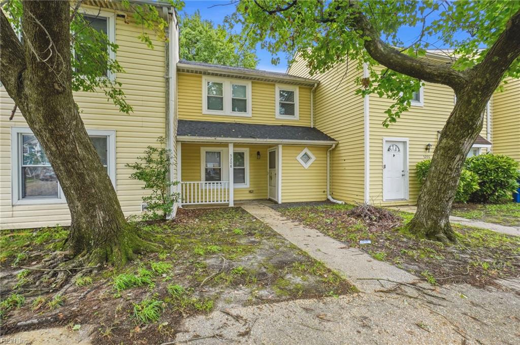 Photo of 5208 Richard Road, Virginia Beach, VA 23462 (MLS # 10649335)