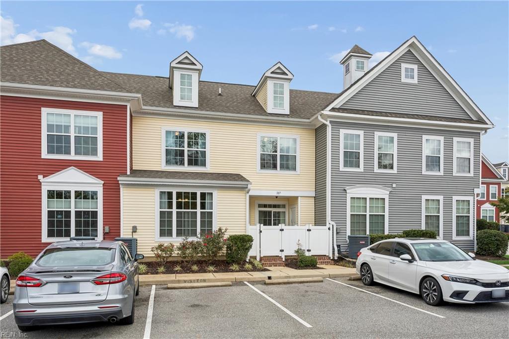 Photo of 107 Promenade Lane, Williamsburg, VA 23185 (MLS # 10658092)