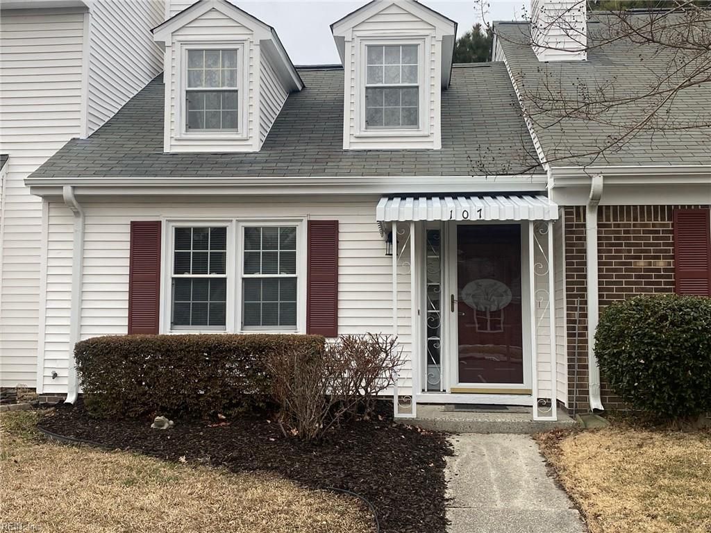 Photo of 107 Cypress Crossing, Yorktown, VA 23693 (MLS # 10618947)