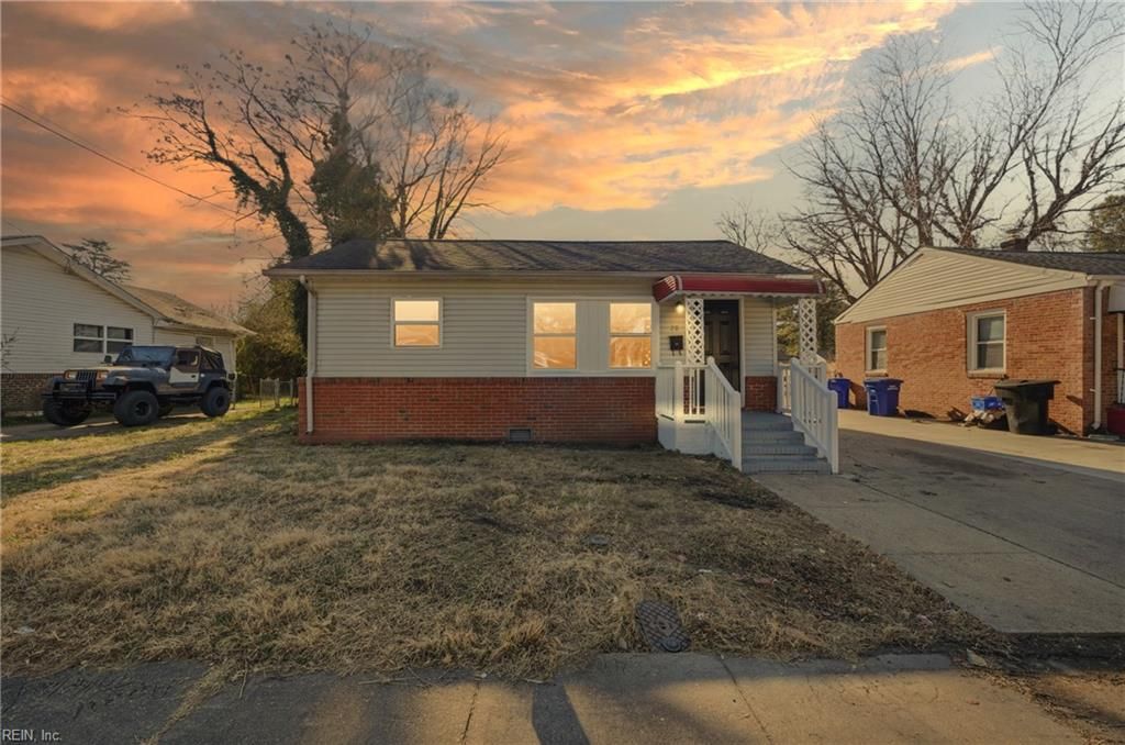 Photo of 20 Neville Street, Portsmouth, VA 23701 (MLS # 10619303)