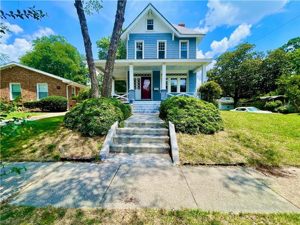 Photo of 187 Dupont Circle, Norfolk, VA 23509 (MLS # 10626386)