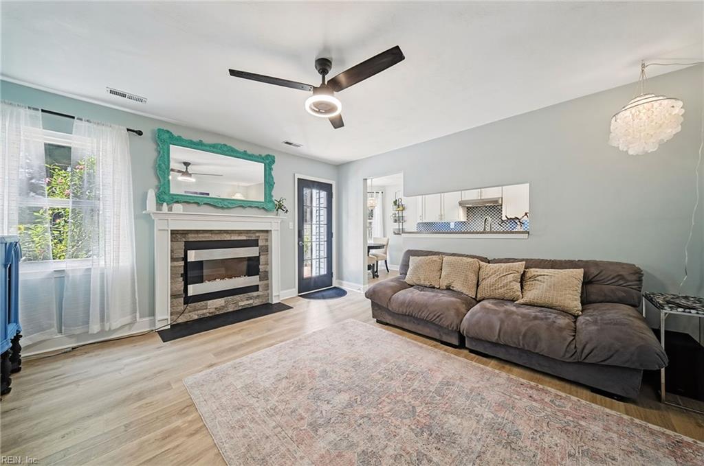 Photo of 1094 Valencia Court, Virginia Beach, VA 23454 (MLS # 10648709)