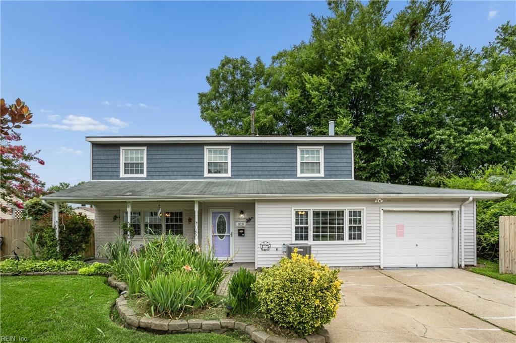 Photo of 819 Holly Hedge Avenue, Virginia Beach, VA 23452 (MLS # 10646060)