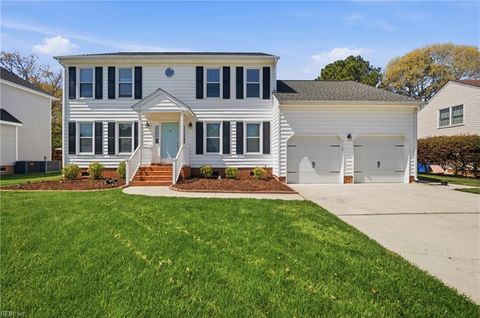 Photo of 420 Las Gaviotas Boulevard, Chesapeake, VA 23322 (MLS # 10628020)