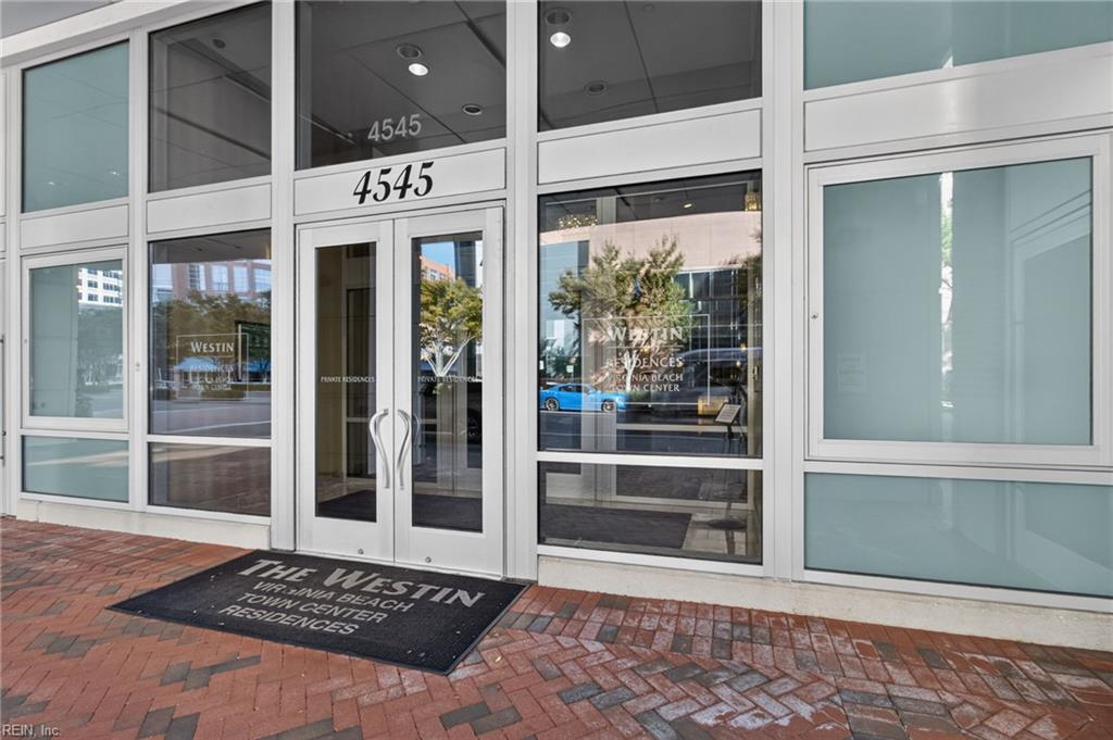 Photo of 4545 Commerce Street #2402, Virginia Beach, VA 23462 (MLS # 10655924)