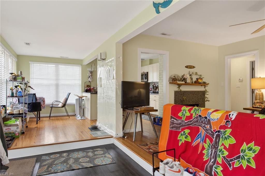 Photo of 580 General Booth Boulevard, Virginia Beach, VA 23451 (MLS # 10624489)