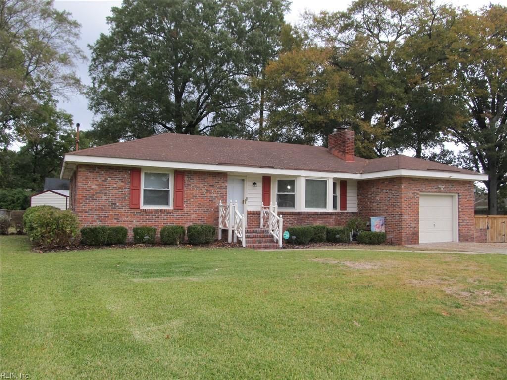 Photo of 4955 Briarwood Lane, Portsmouth, VA 23703 (MLS # 10608063)