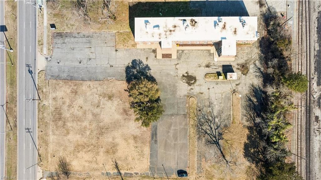 Photo of 9302 Warwick Boulevard, Newport News, VA 23601 (MLS # 10624895)