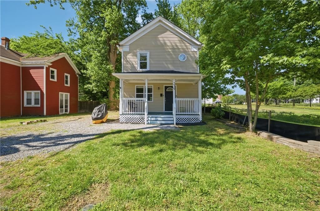Photo of 239 Locust Avenue, Hampton, VA 23661 (MLS # 10634811)