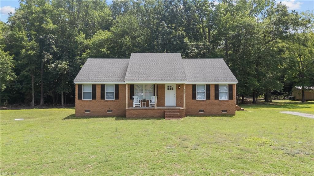 Photo of 113 Spivey Farm Lane, Suffolk, VA 23438 (MLS # 10641821)