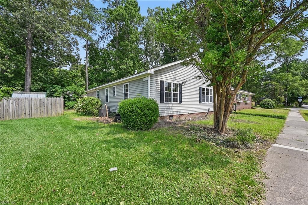 Photo of 1202 Land Street, Norfolk, VA 23502 (MLS # 10607607)