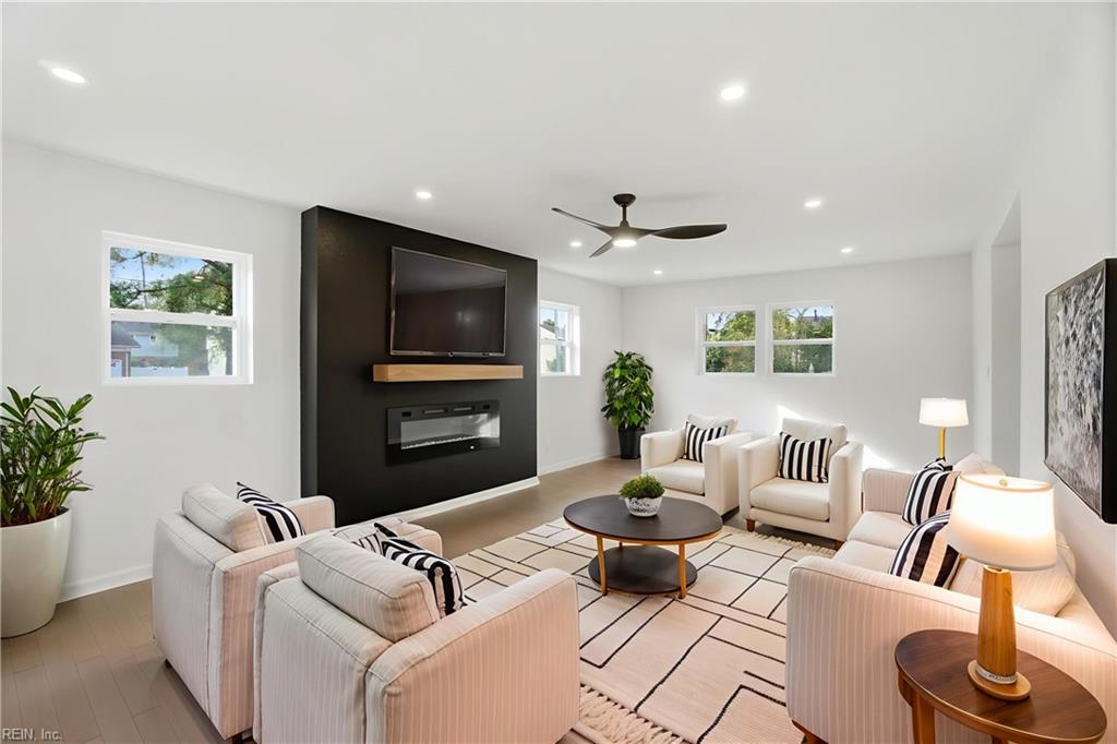 325 Busher Rd