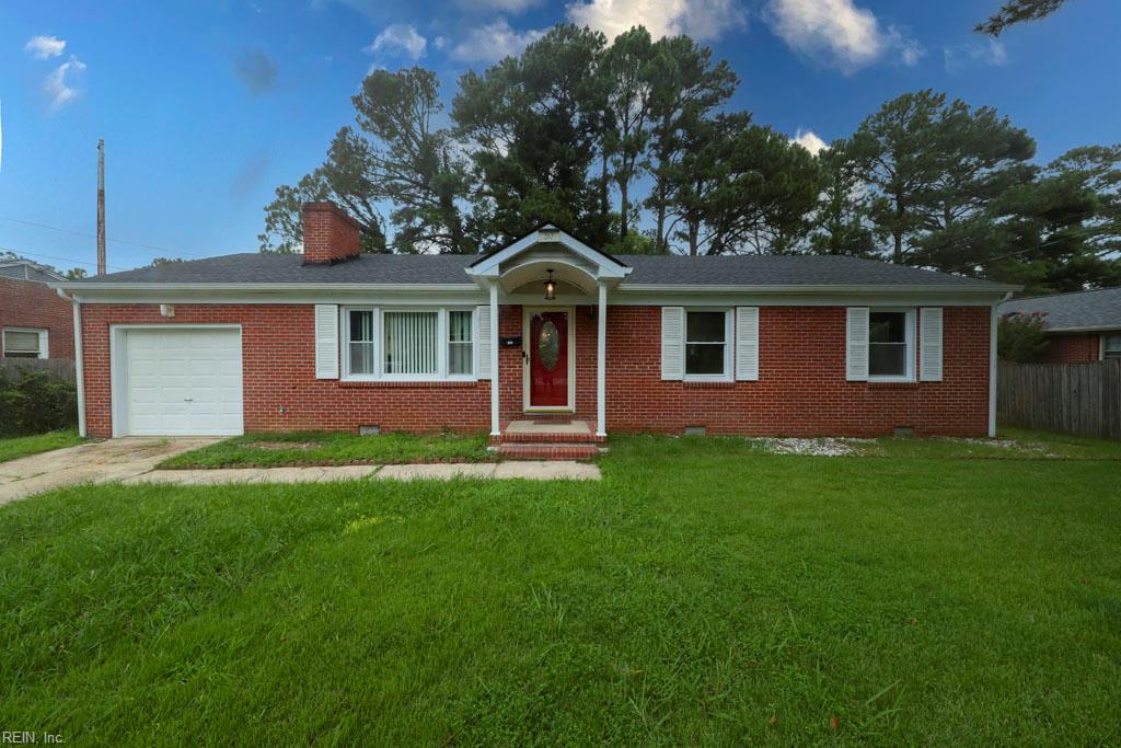 Photo of 317 Beechmont Drive, Newport News, VA 23608 (MLS # 10649096)