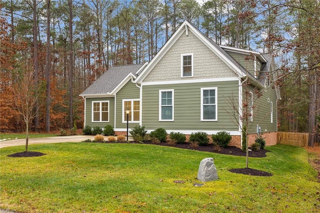 Photo of 5950 Brickshire Drive, Providence Forge, VA 23140 (MLS # 10612916)