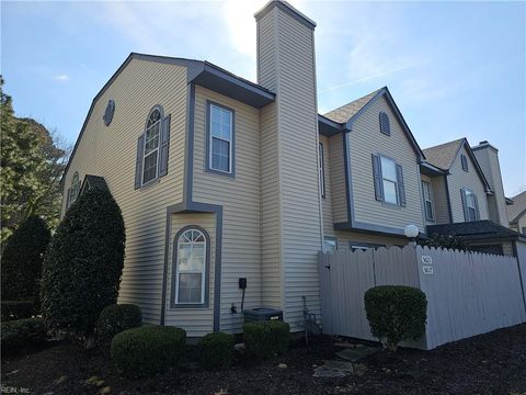 Photo of 5017 Bardith Circle, Virginia Beach, VA 23455 (MLS # 10624830)