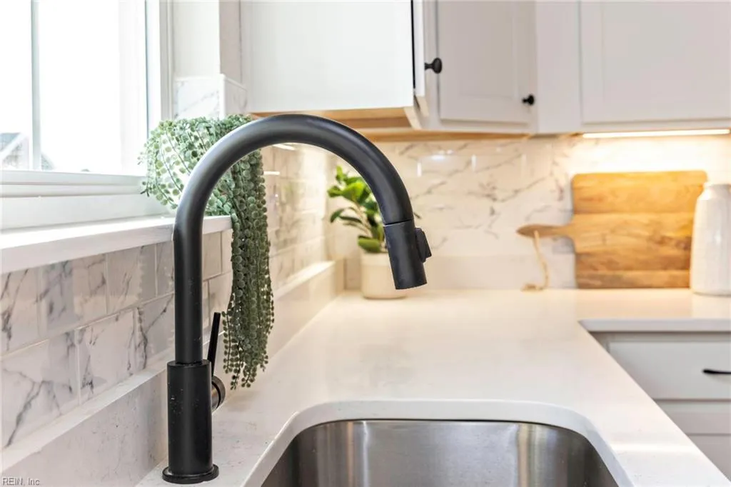 Suffolk, Virginia 23434, United States, 3 Bedrooms Bedrooms, ,3 BathroomsBathrooms,Residential,Active,17247