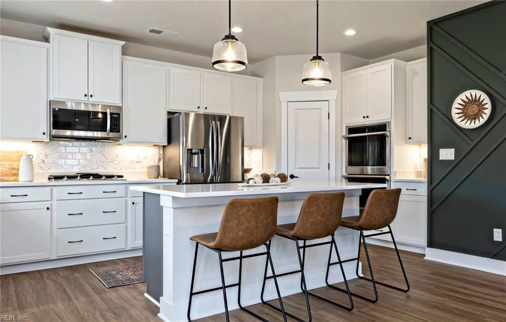 Suffolk, Virginia 23434, United States, 3 Bedrooms Bedrooms, ,3 BathroomsBathrooms,Residential,Active,17247