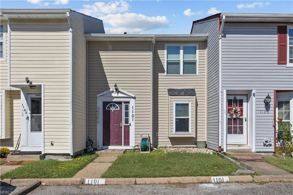 1101 Netherland Court