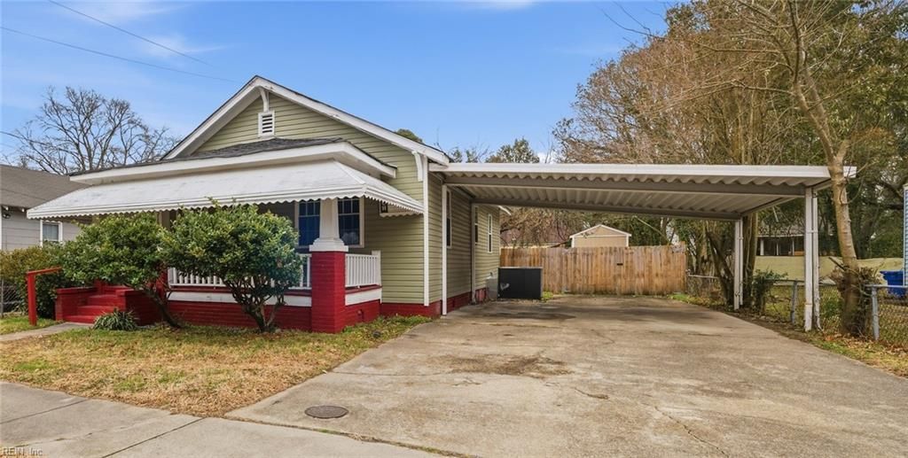 Photo of 1513 Atlanta Avenue, Portsmouth, VA 23704 (MLS # 10620515)