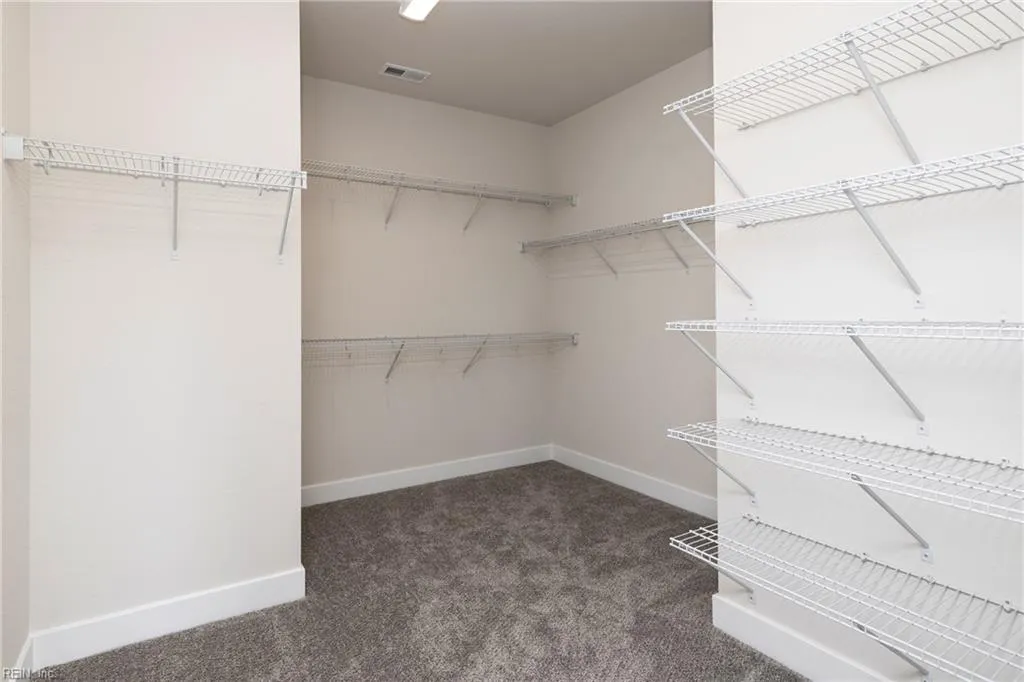 Suffolk, Virginia 23434, United States, 4 Bedrooms Bedrooms, ,3 BathroomsBathrooms,Residential,Active,250468