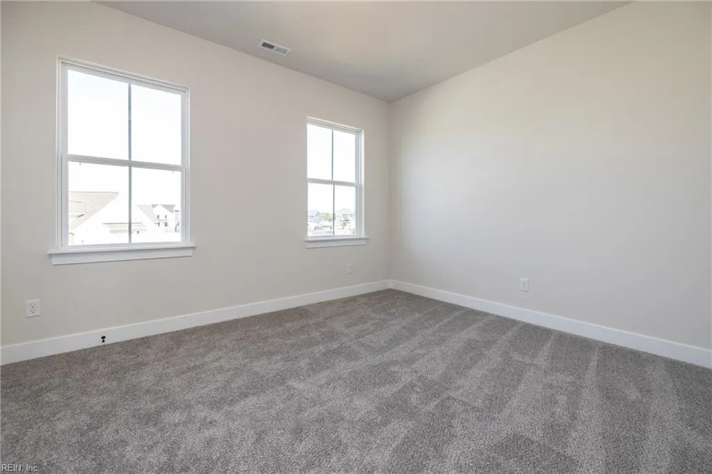 Suffolk, Virginia 23434, United States, 4 Bedrooms Bedrooms, ,3 BathroomsBathrooms,Residential,Active,250468