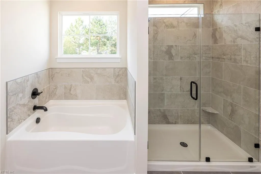 Suffolk, Virginia 23434, United States, 4 Bedrooms Bedrooms, ,3 BathroomsBathrooms,Residential,Active,250468