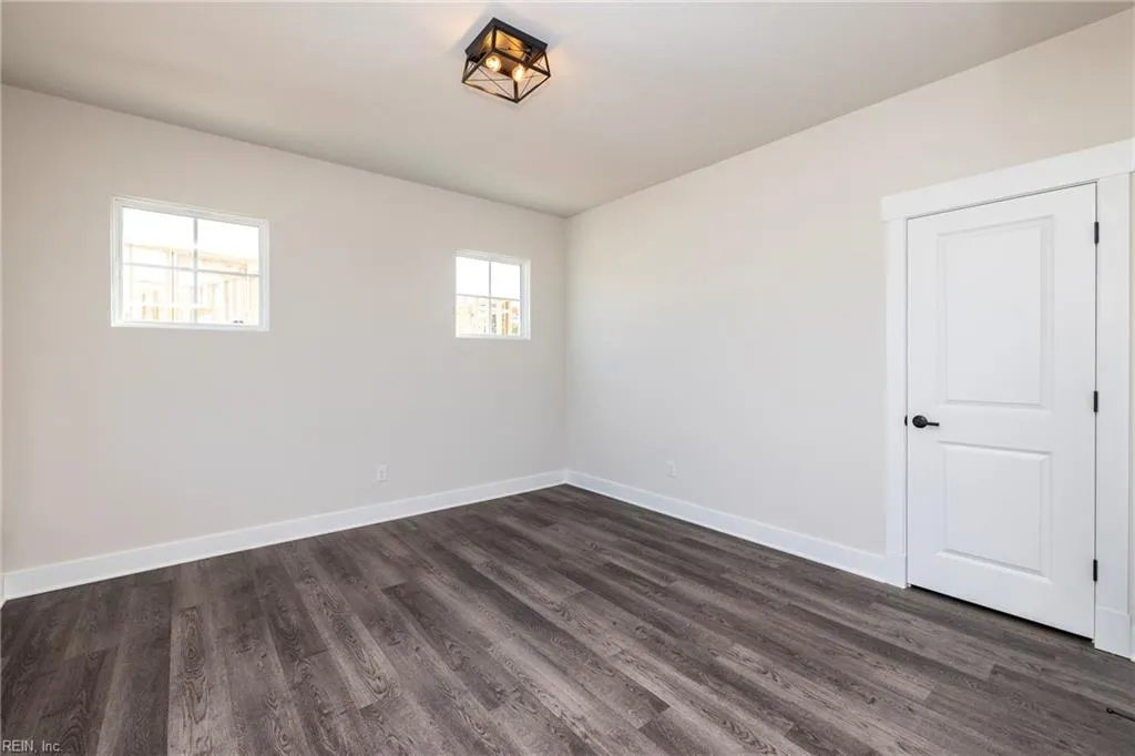 Suffolk, Virginia 23434, United States, 4 Bedrooms Bedrooms, ,3 BathroomsBathrooms,Residential,Active,250468