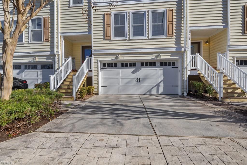 Photo of 5505 Taylors Walke Lane, Virginia Beach, VA 23462 (MLS # 10613218)