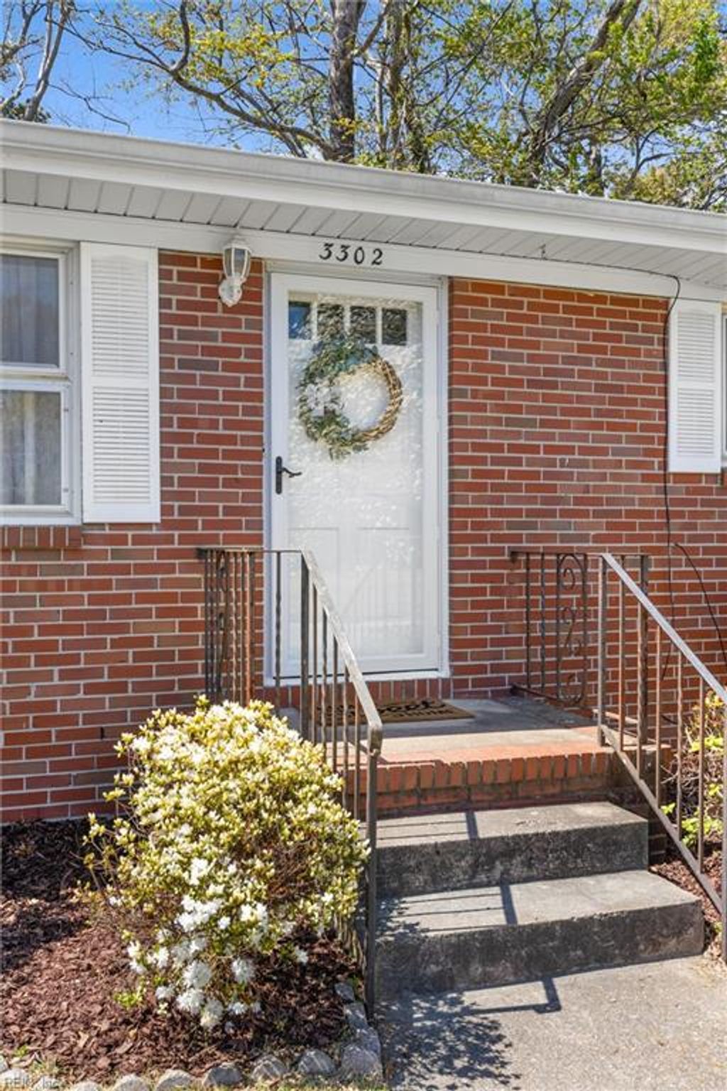 Photo of 3302 Stamford Road, Portsmouth, VA 23703 (MLS # 10628031)