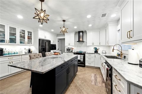 272 S Parliament DR Virginia Beach VA 23462