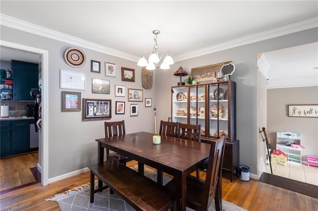 17 Tukaway CT