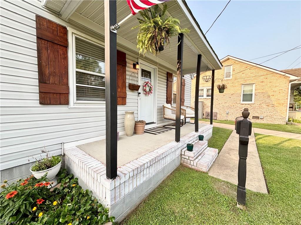 1135 Virginia AVE