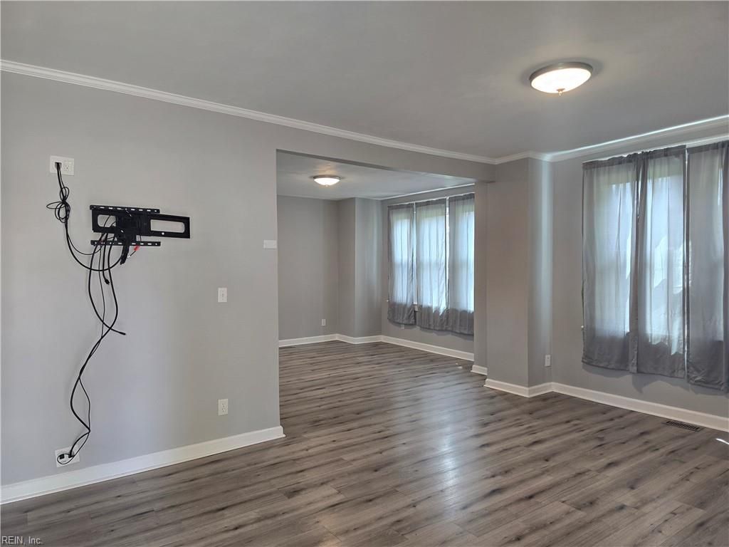 Photo of 547 Maryland Avenue, Portsmouth, VA 23707 (MLS # 10620521)