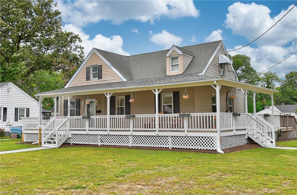 Photo of 617 Hudson Ter TER, Newport News, VA 23605 (MLS # 10634378)