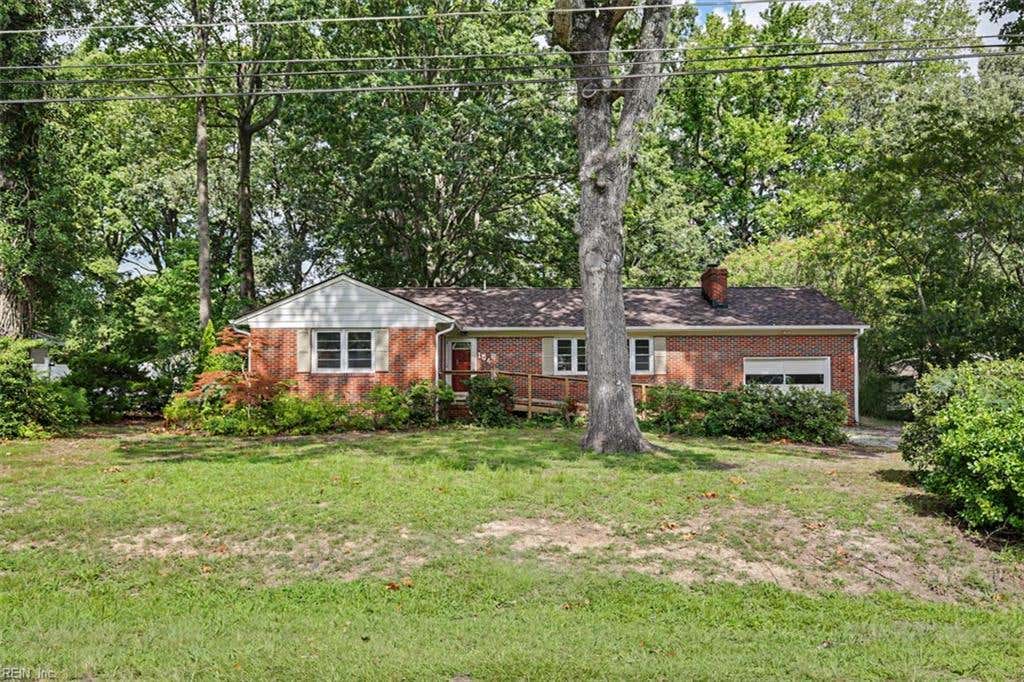 Photo of 104 Bell Hill Drive, Yorktown, VA 23692 (MLS # 10650514)