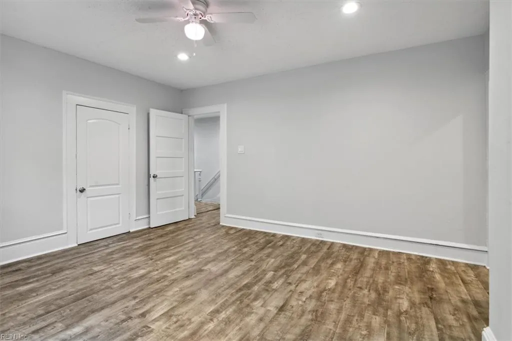 Smithfield, Virginia 23430, United States, 2 Bedrooms Bedrooms, ,1 BathroomBathrooms,Residential,Active,198561