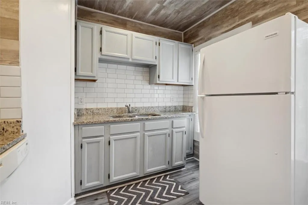 Smithfield, Virginia 23430, United States, 2 Bedrooms Bedrooms, ,1 BathroomBathrooms,Residential,Active,198561